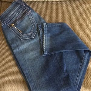 NWOT Women’s jeans Replay